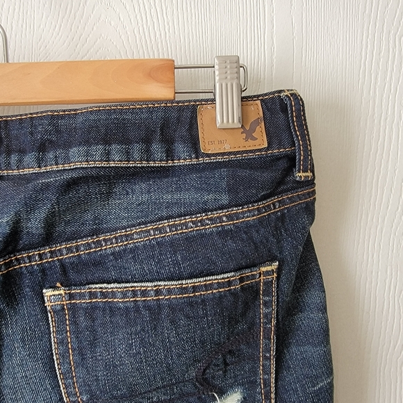 American Eagle Slouchy Bermuda Shorts - Picture 9 of 9